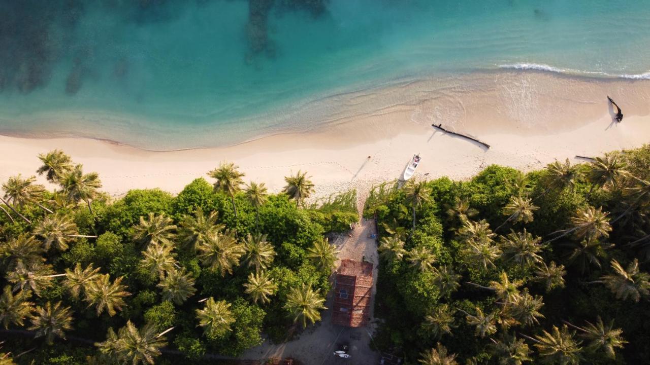 Pinang Island - Private Island Sea View Bungalows Singkil  Luaran gambar