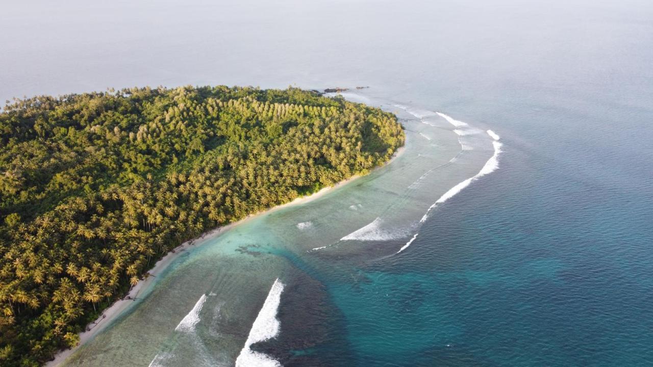 Pinang Island - Private Island Sea View Bungalows Singkil  Luaran gambar