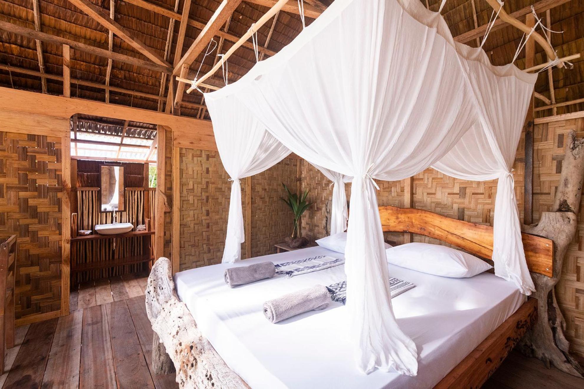 Pinang Island - Private Island Sea View Bungalows Singkil  Luaran gambar
